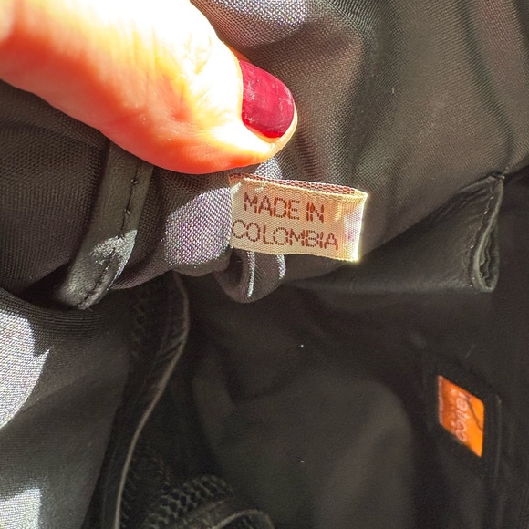 Latico Black Large Leather Tote - Picture 6 of 8